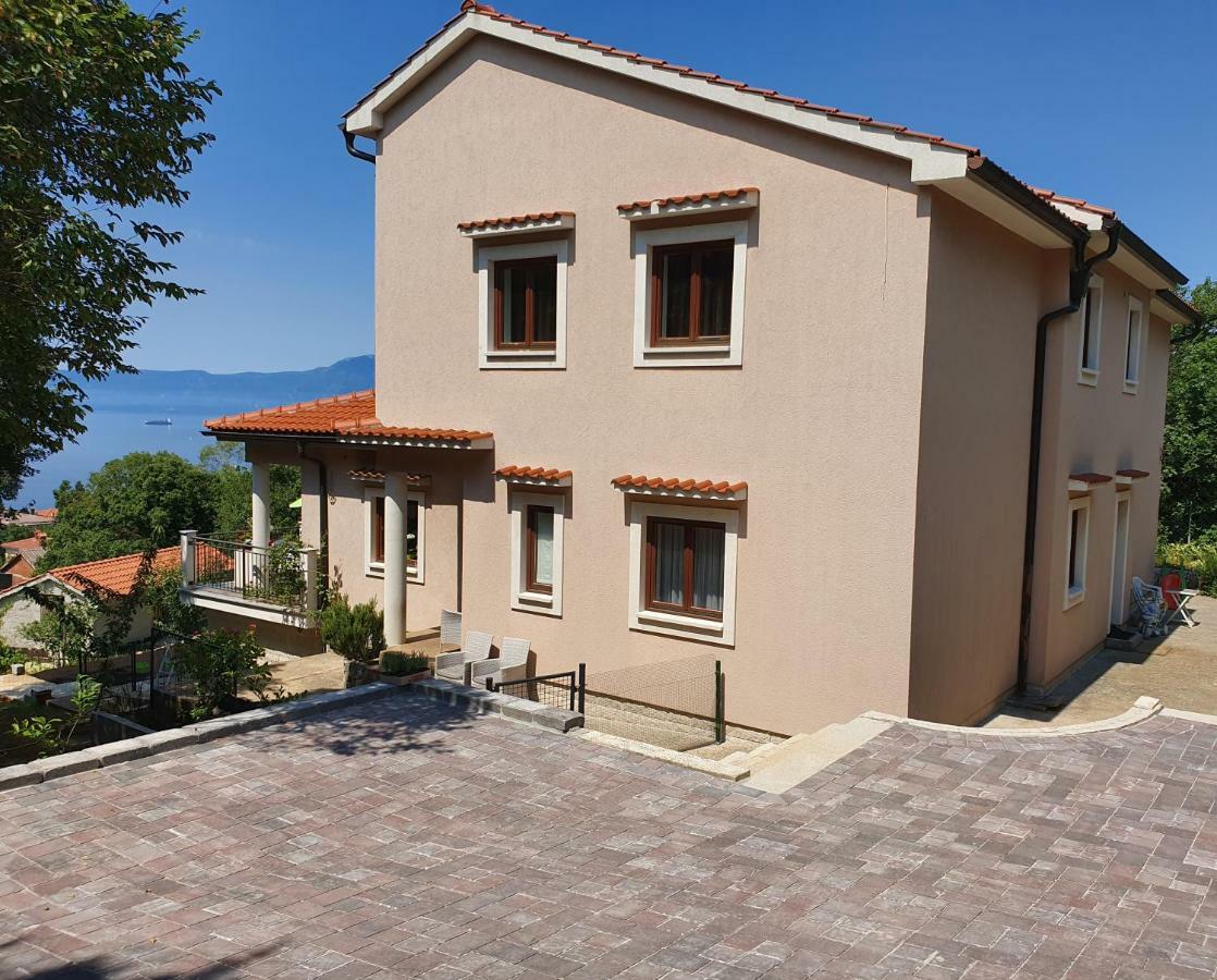 Ferienwohnung Studio Apartman Marti Kostrena Exterior foto